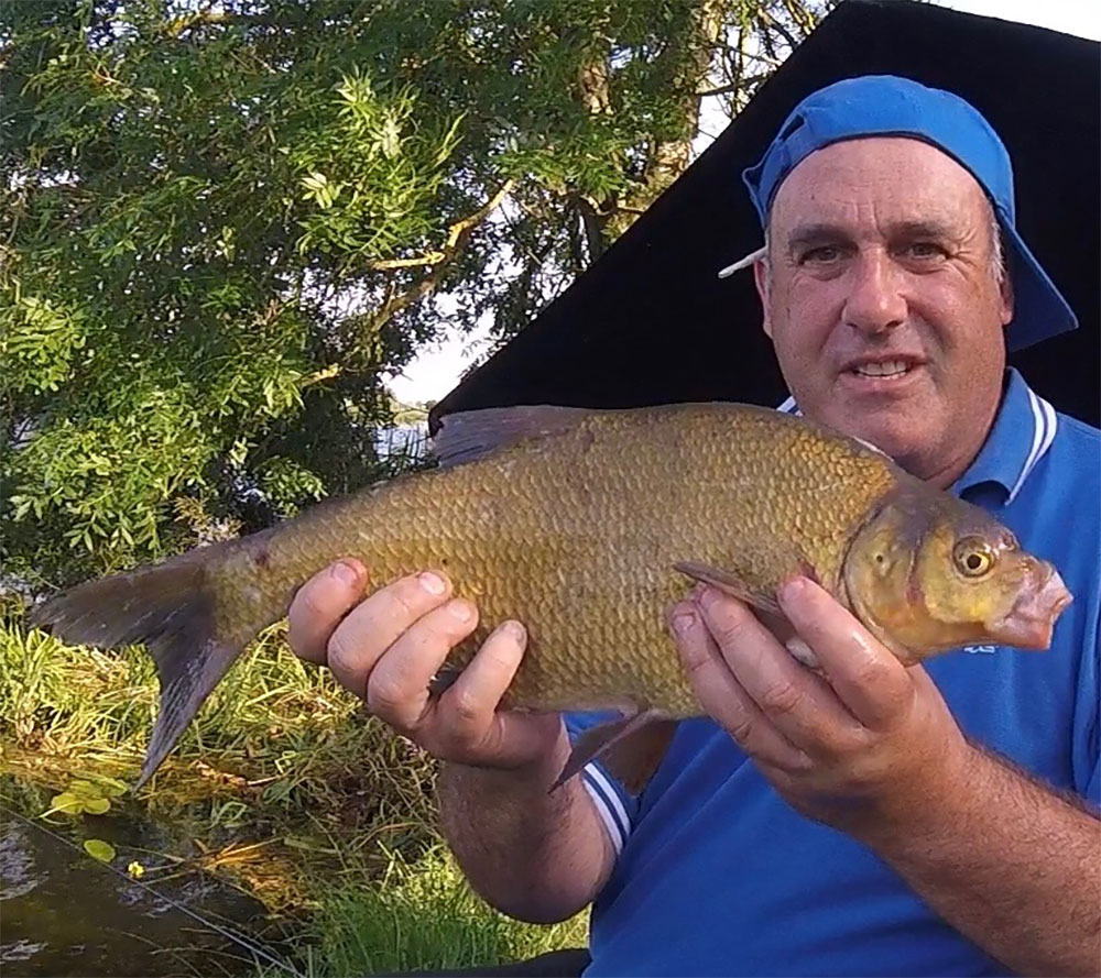 Steven Cowley on the Cadence CR10 10ft and 11ft Feeder Rods