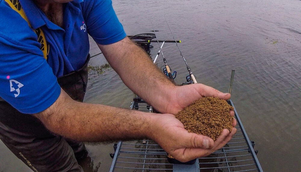 Bream fishing groundbait