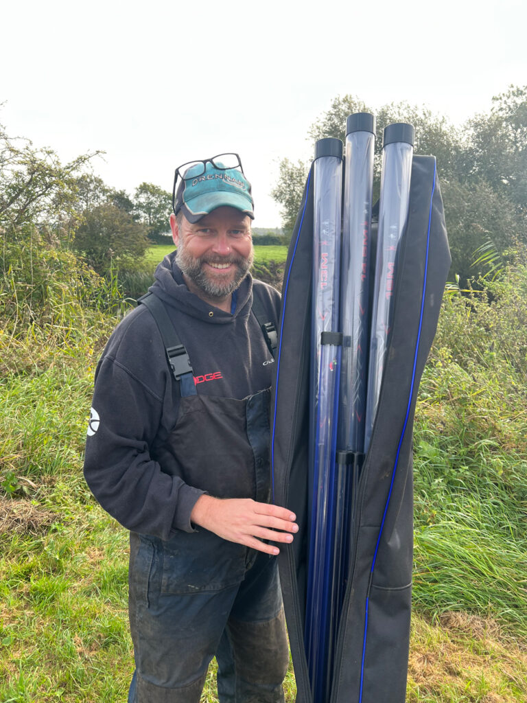 Pole Fishing on the Warwickshire Avon with Chaz - Cadence Fishing